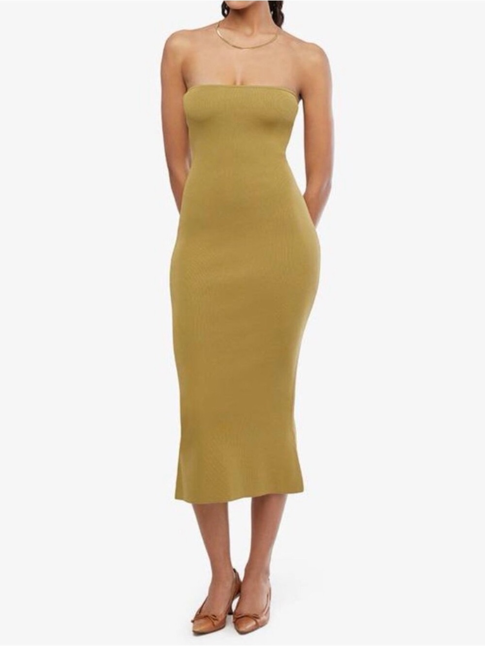 WEWOREWHAT
Women's Strapless Ribbed Knit Midi Dress in Willow Green